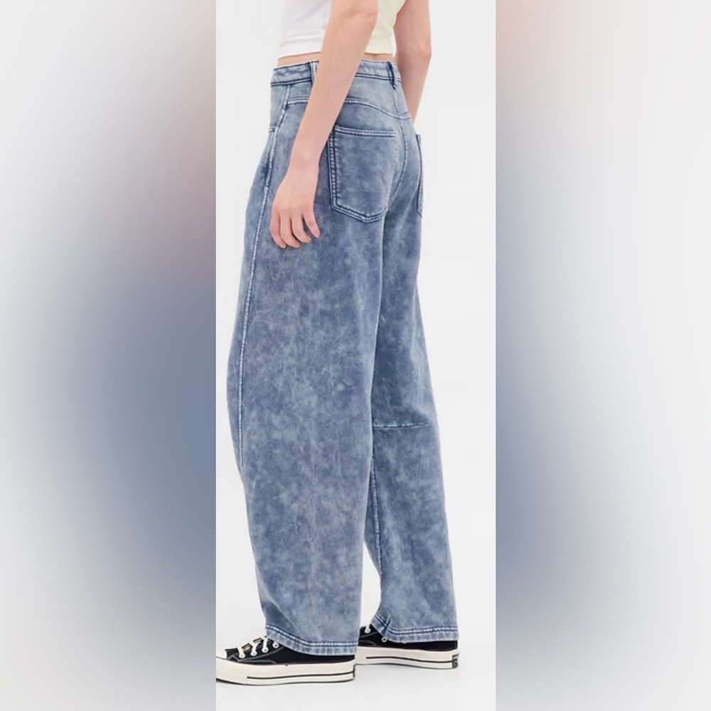 NWT GAP Sold out online Viral Barrel Sweatpant Jeans. Size SMALL PETITE. - Picture 13 of 13